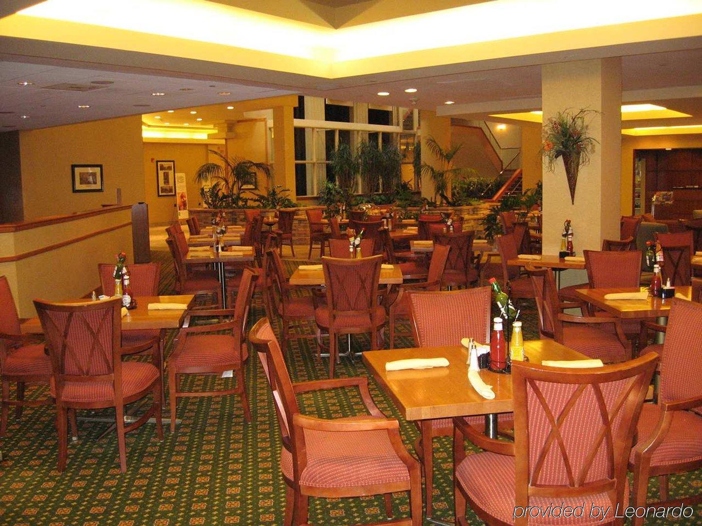Embassy Suites Winston-Salem Restaurante foto